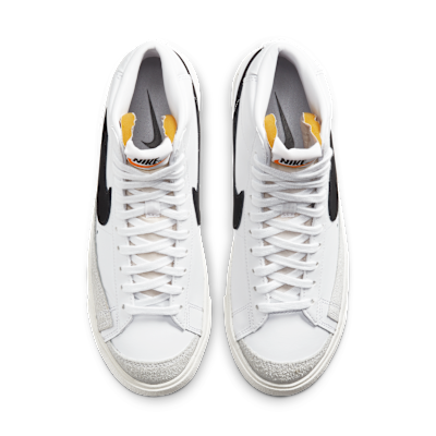 NIKE BLAZERS MID '77